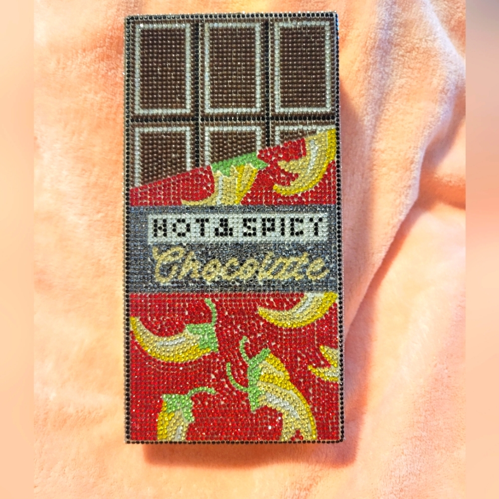Hot & Spicy Chocolate blinged out box purse. Comes with shoulder chain.